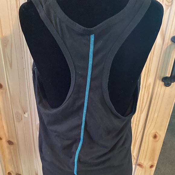 “Stay Focused” Tank - Picture 2 of 3